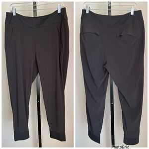 Athleta Soho Joggers Size 14 Green